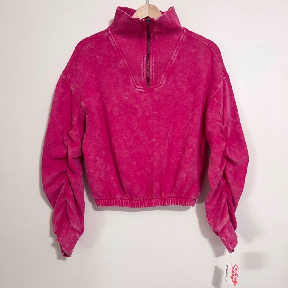 🌺 Free People Movement Valley Girl Cropped Pullover - Picture 2 of 10